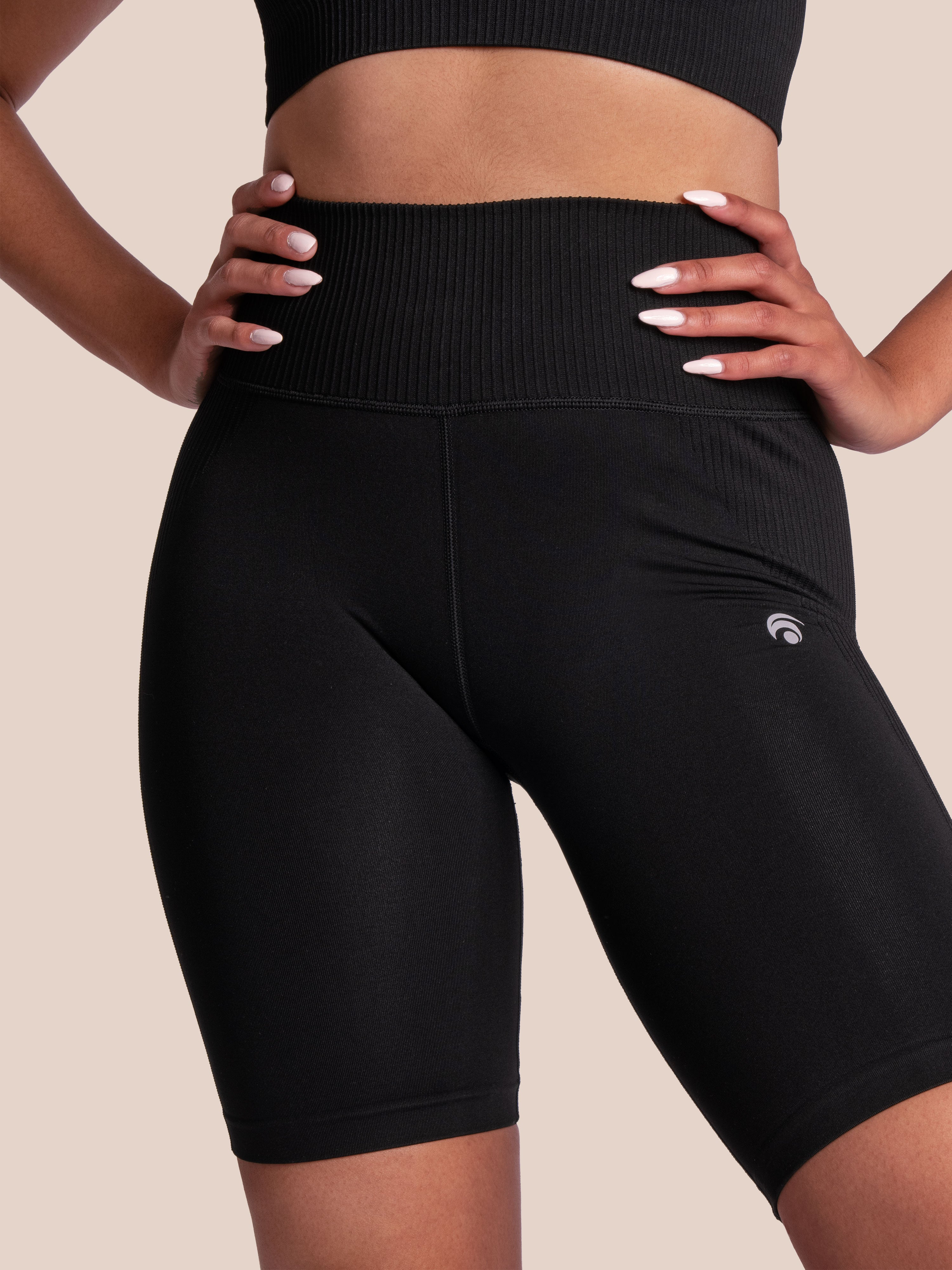 Sydney Short - Yoga Short - Black