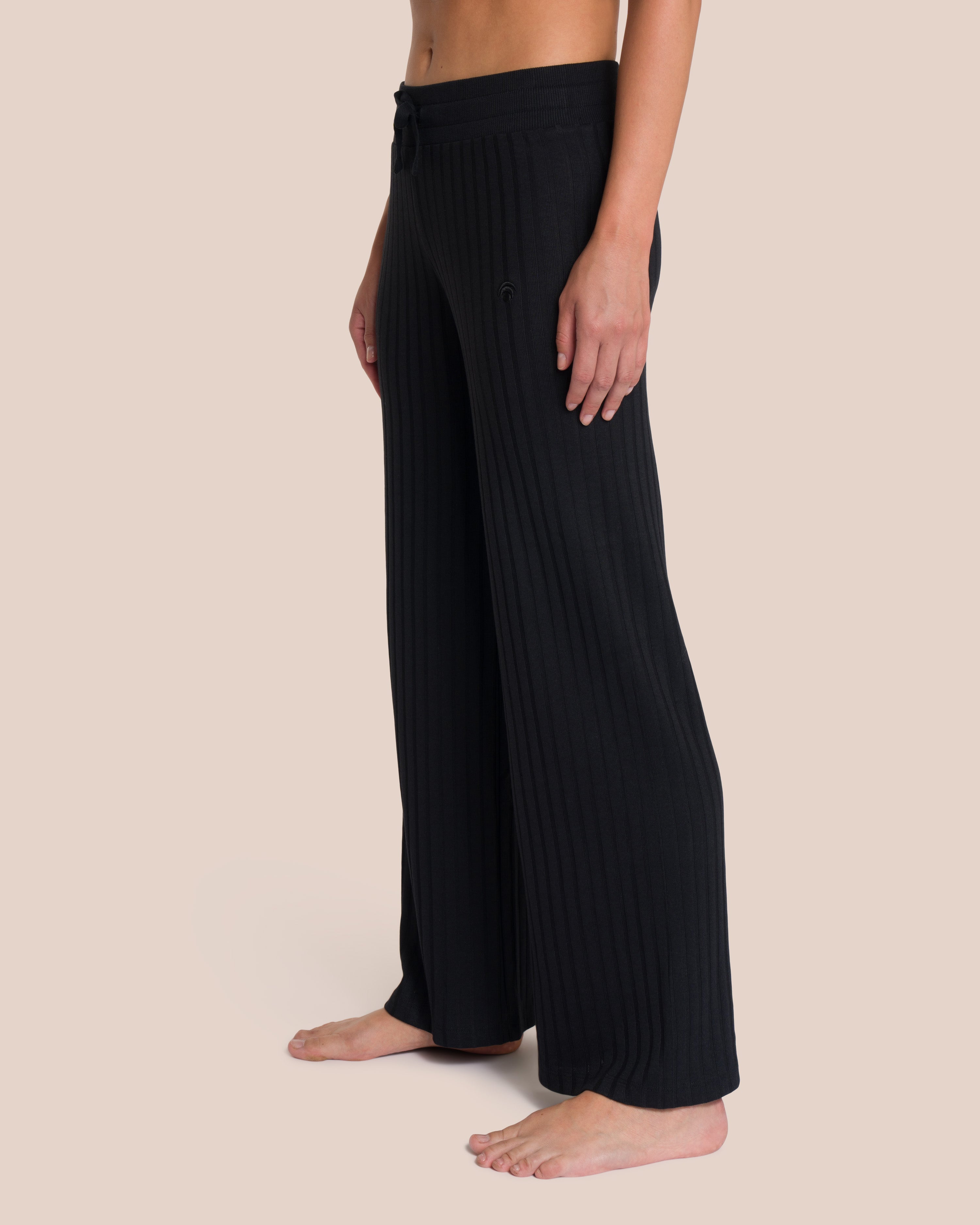 Aurelia Knit Set - Black - Yoga Set