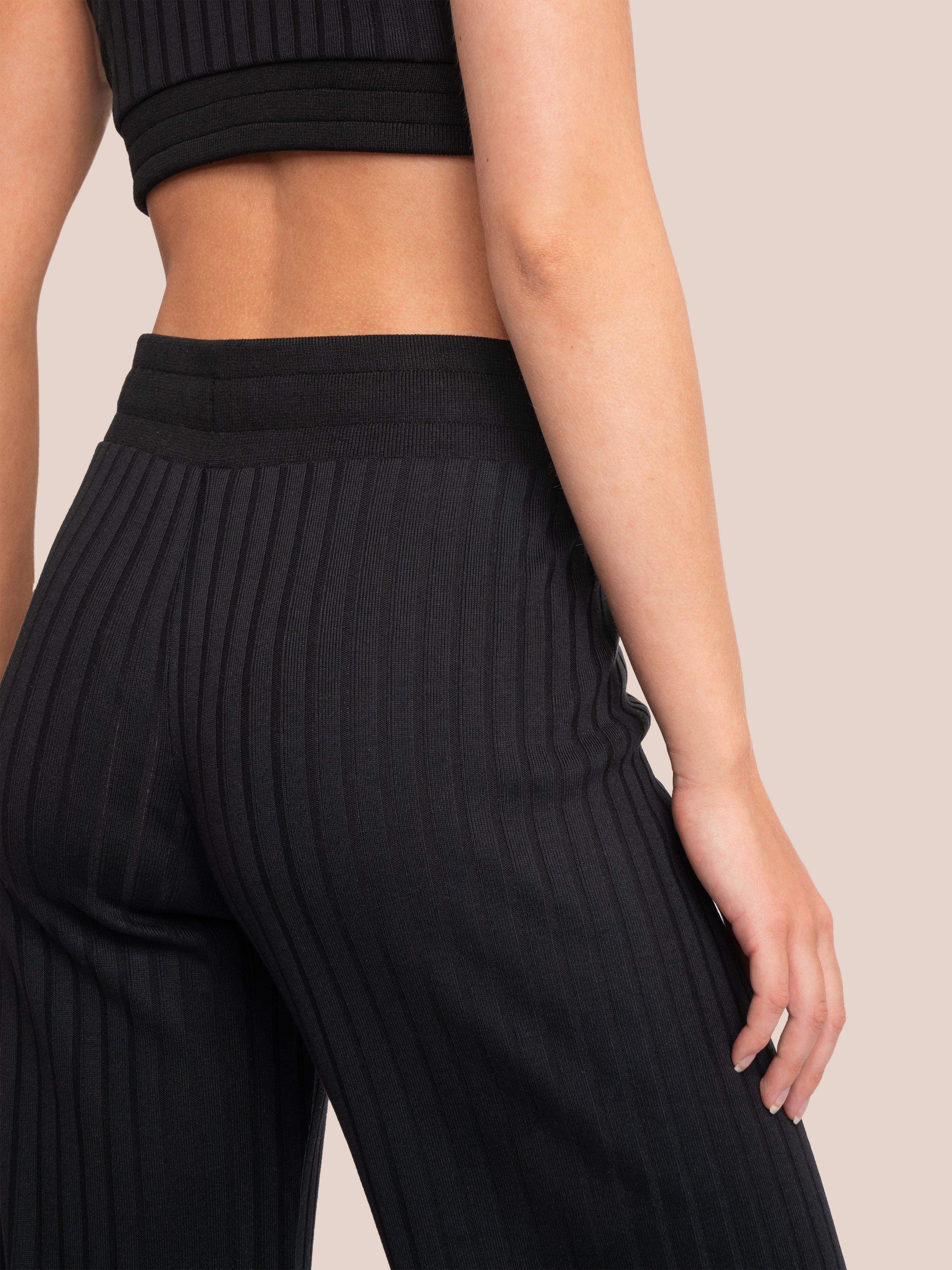 Aurelia Pant - Yoga Pant