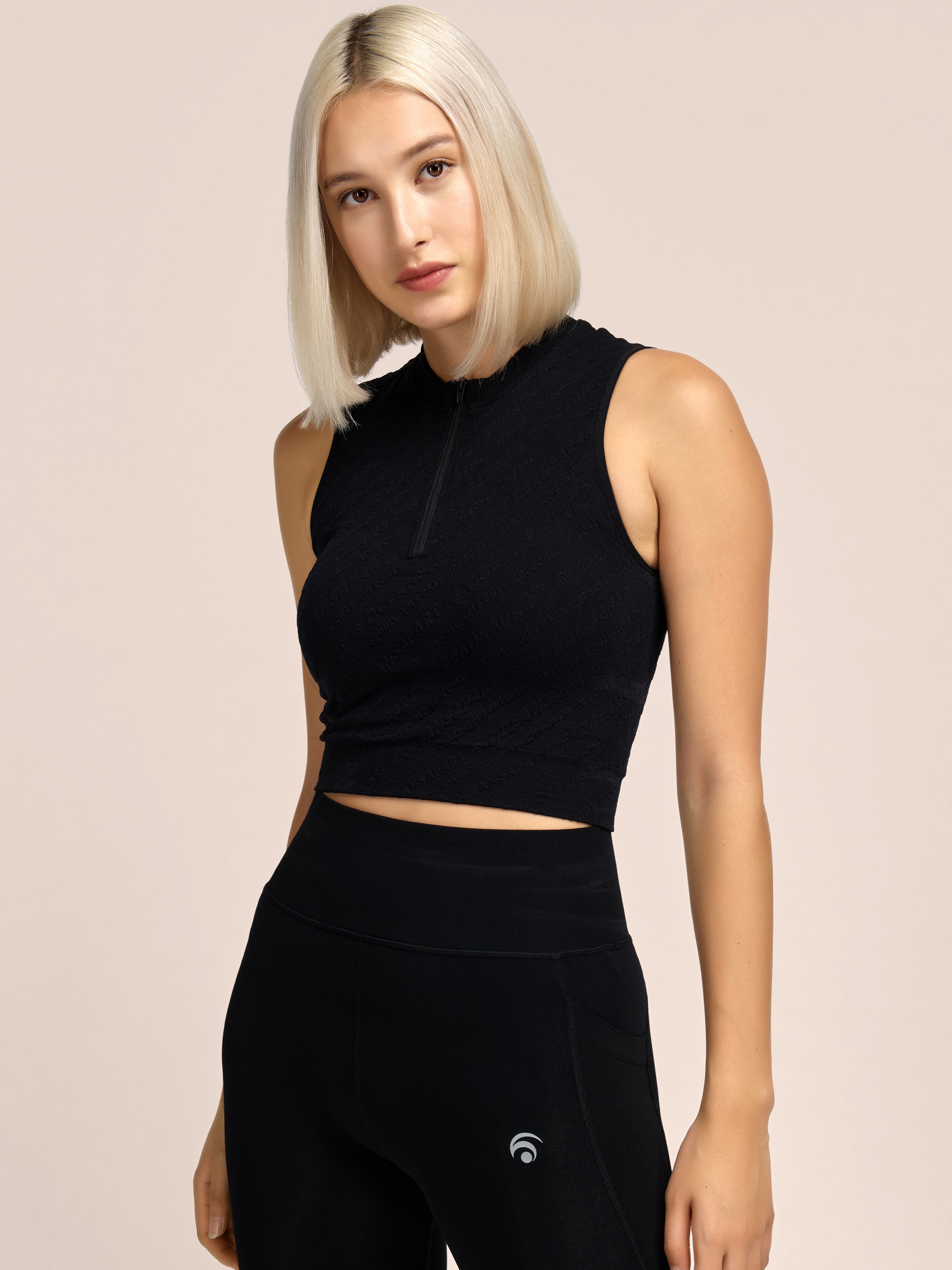 Michelle Top - Yoga Top - Black