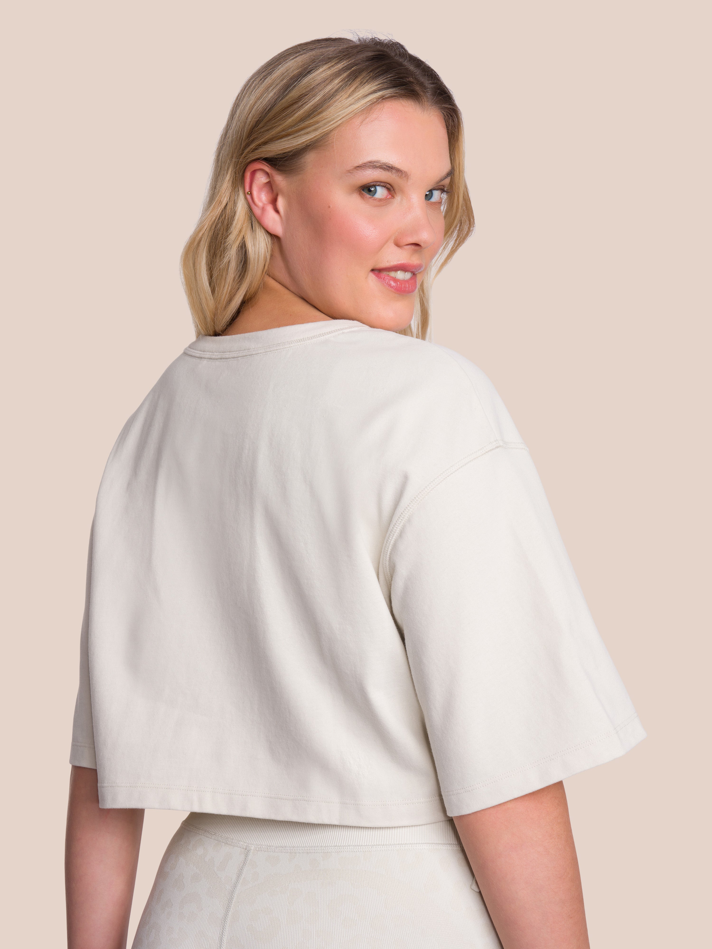Sky Tee Cropped - Yoga Shirt