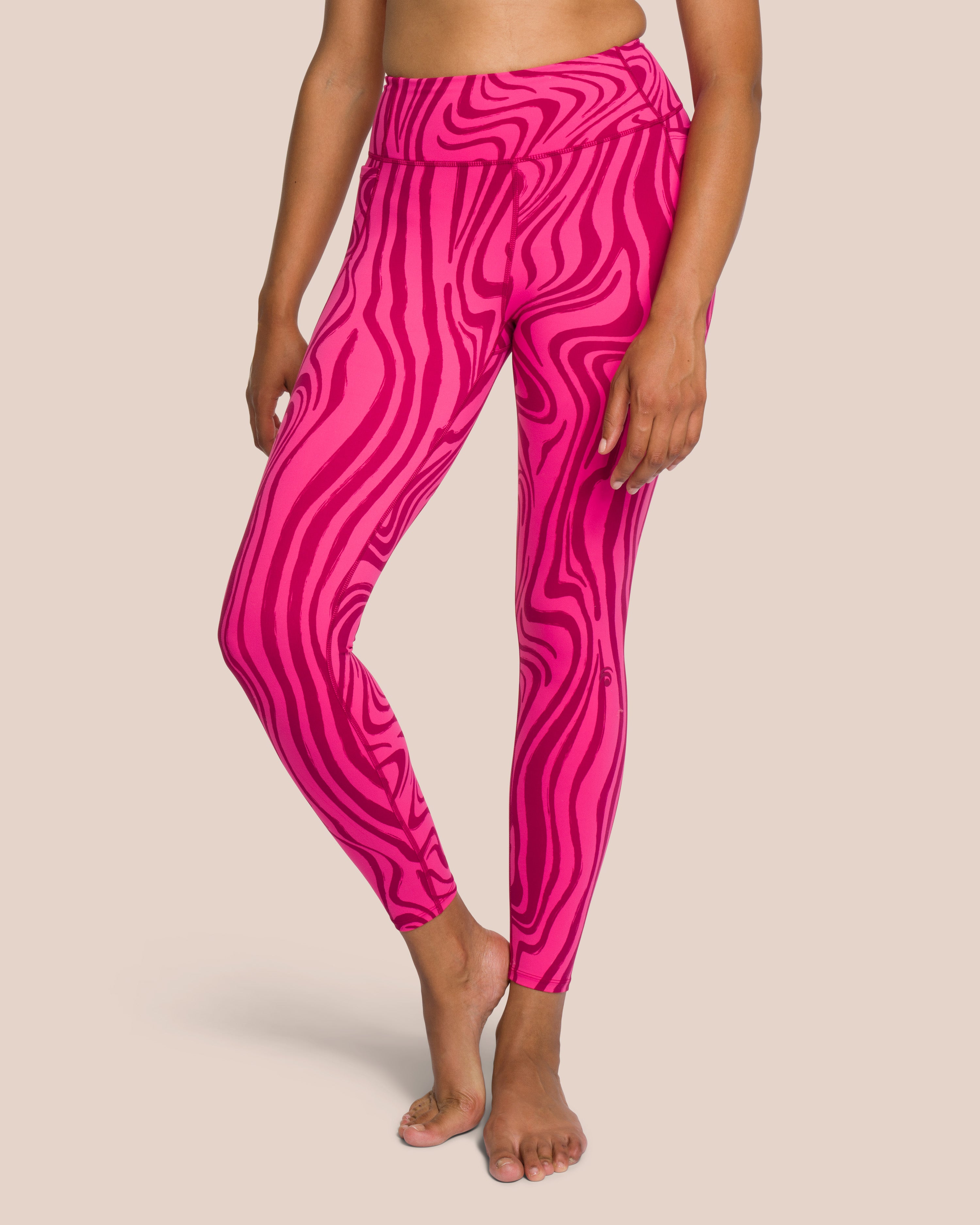 45394-bold-hot-pink-swirl_11.jpg