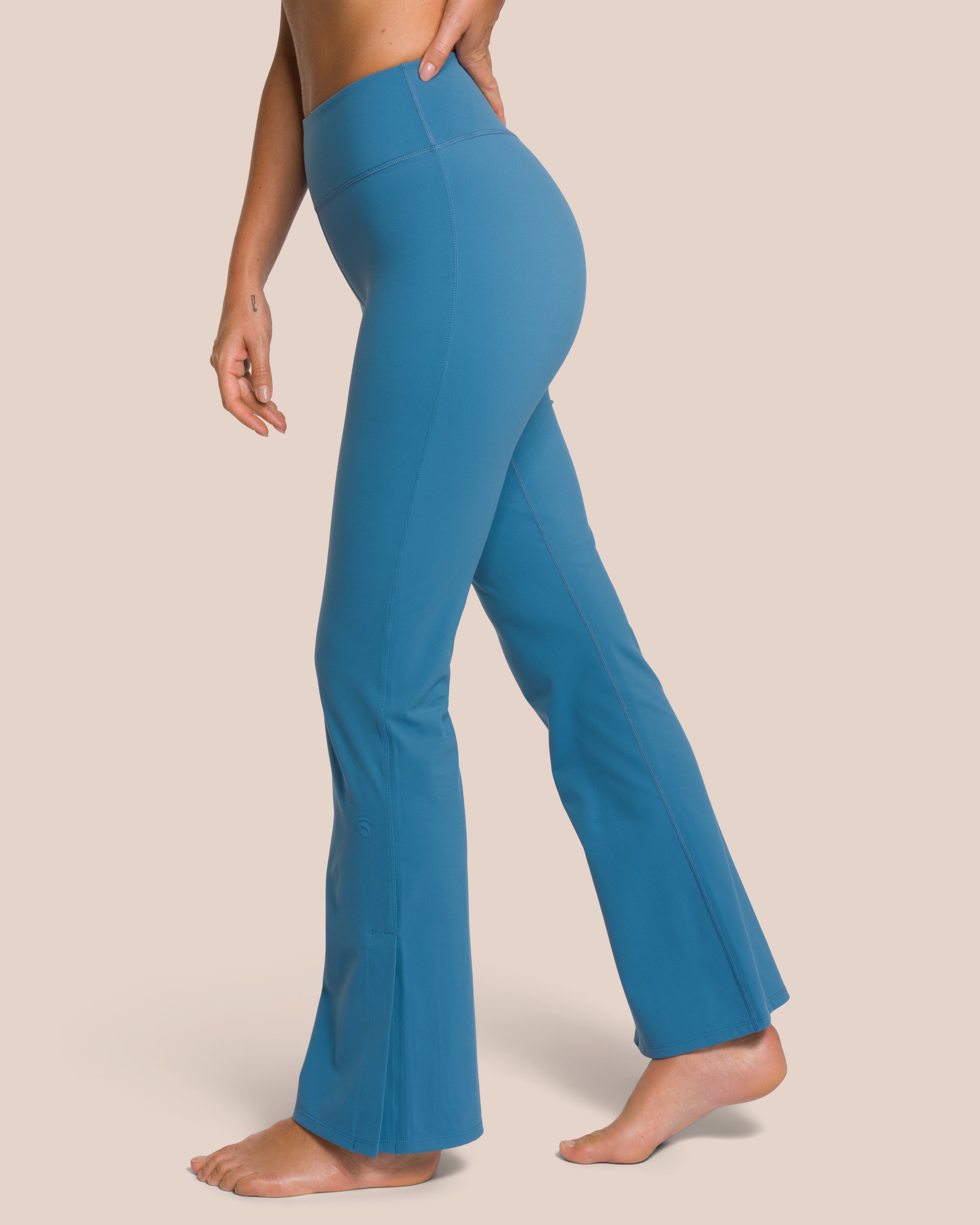 45606-teal_12_502a6d9f-425c-4696-b24d-e828961fe8bc.jpg