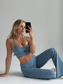 | Ice Blue